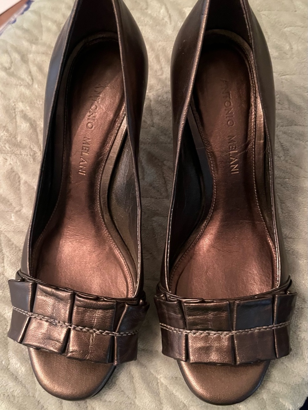 ANTONIO MELANI Gunmetal/Bronze Metallic Peep-Toe Leather Pumps with Front Bow